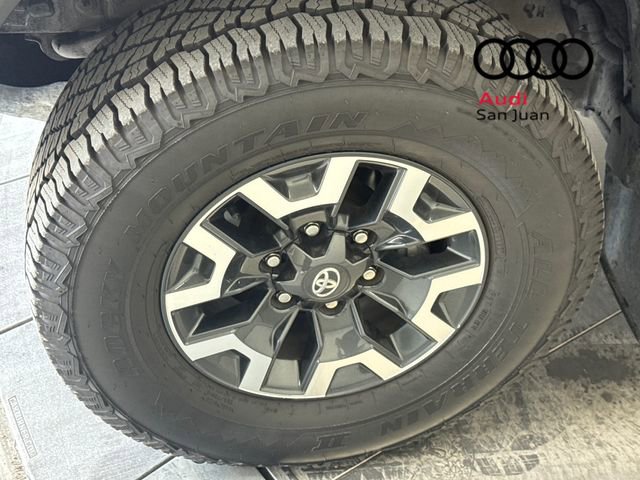 Used 2023 Toyota Tacoma TRD Off-Road image 6