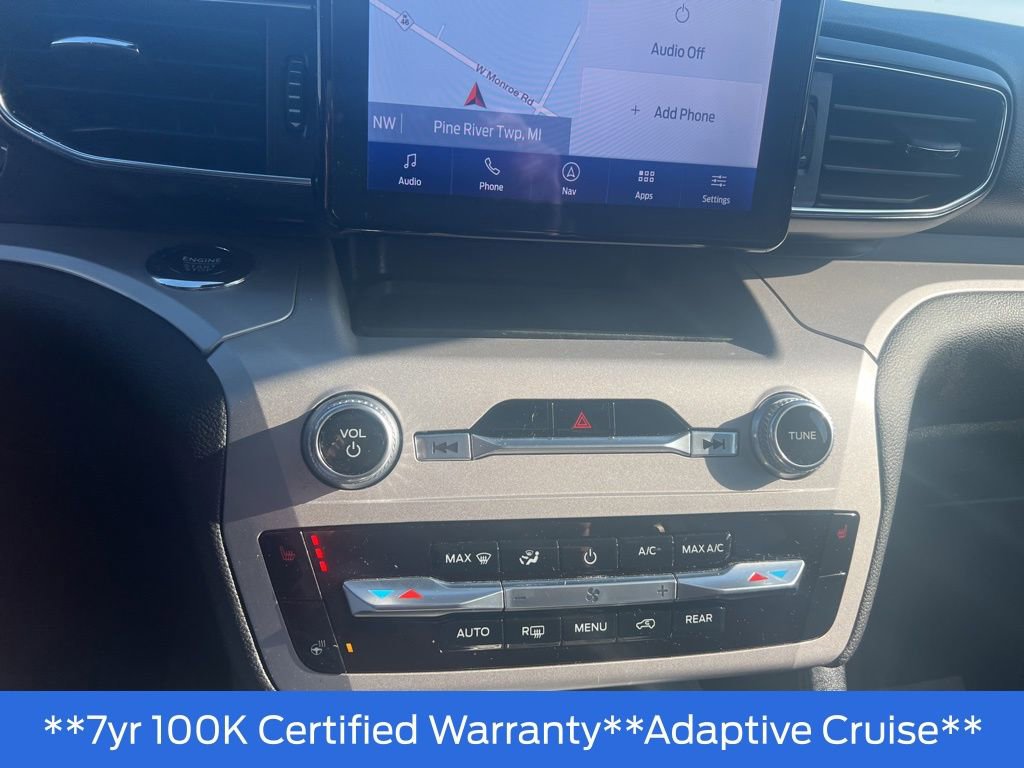 Used 2023 Ford Explorer XLT w/ Equipment Group 202A image 18