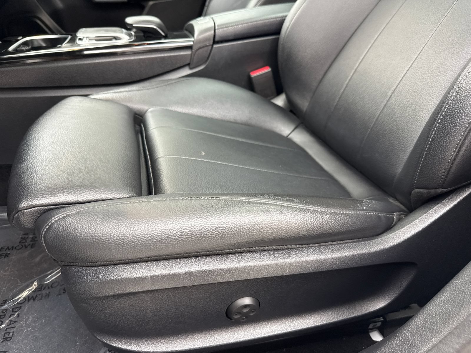 Used 2020 Mercedes-Benz A 220 w/ Premium Package image 34