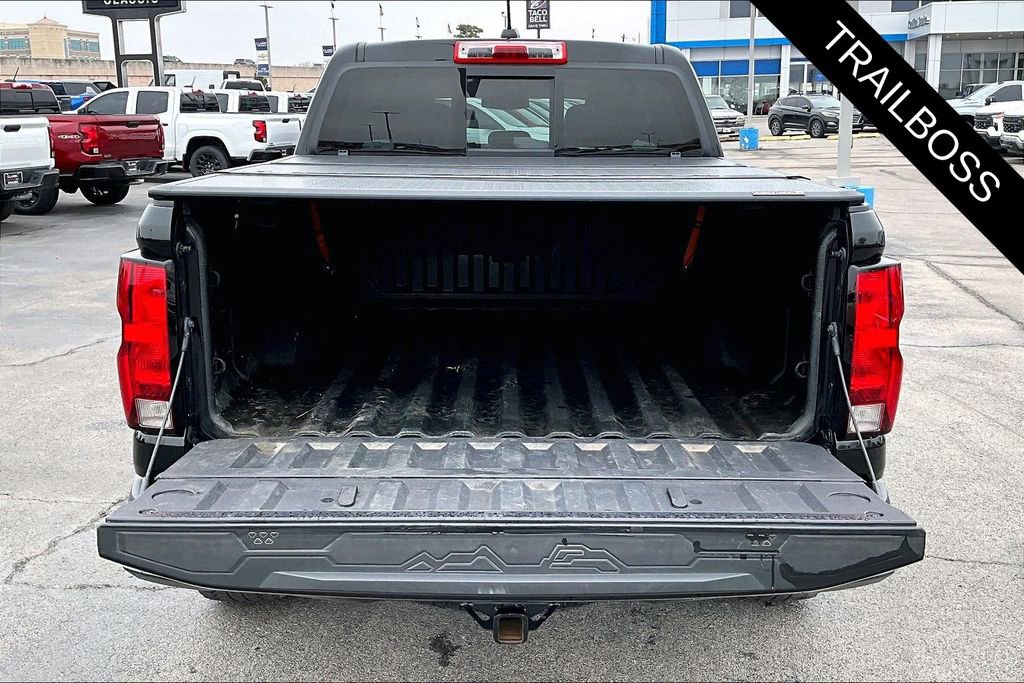 Used 2024 Chevrolet Colorado Trail Boss w/ LPO, Dark Essentials Package image 7