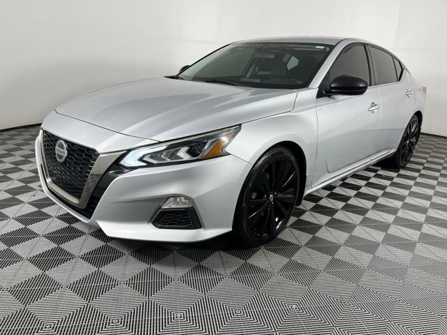 Used 2019 Nissan Altima 2.5 SR FWD image 6