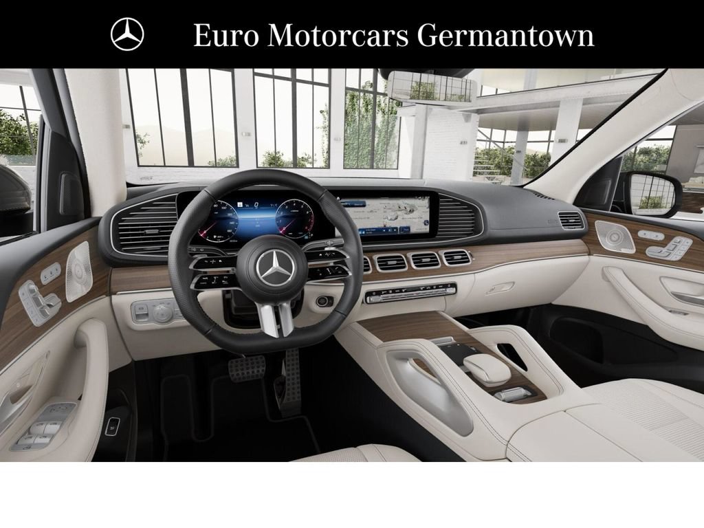 New 2026 Mercedes-Benz GLS 450 4MATIC image 3