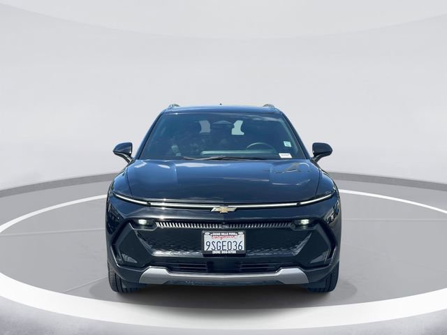 Used 2025 Chevrolet Equinox EV LT w/ Convenience Package image 2