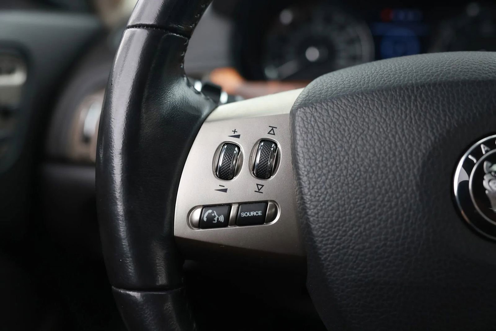 Used 2008 Jaguar XK Coupe image 25