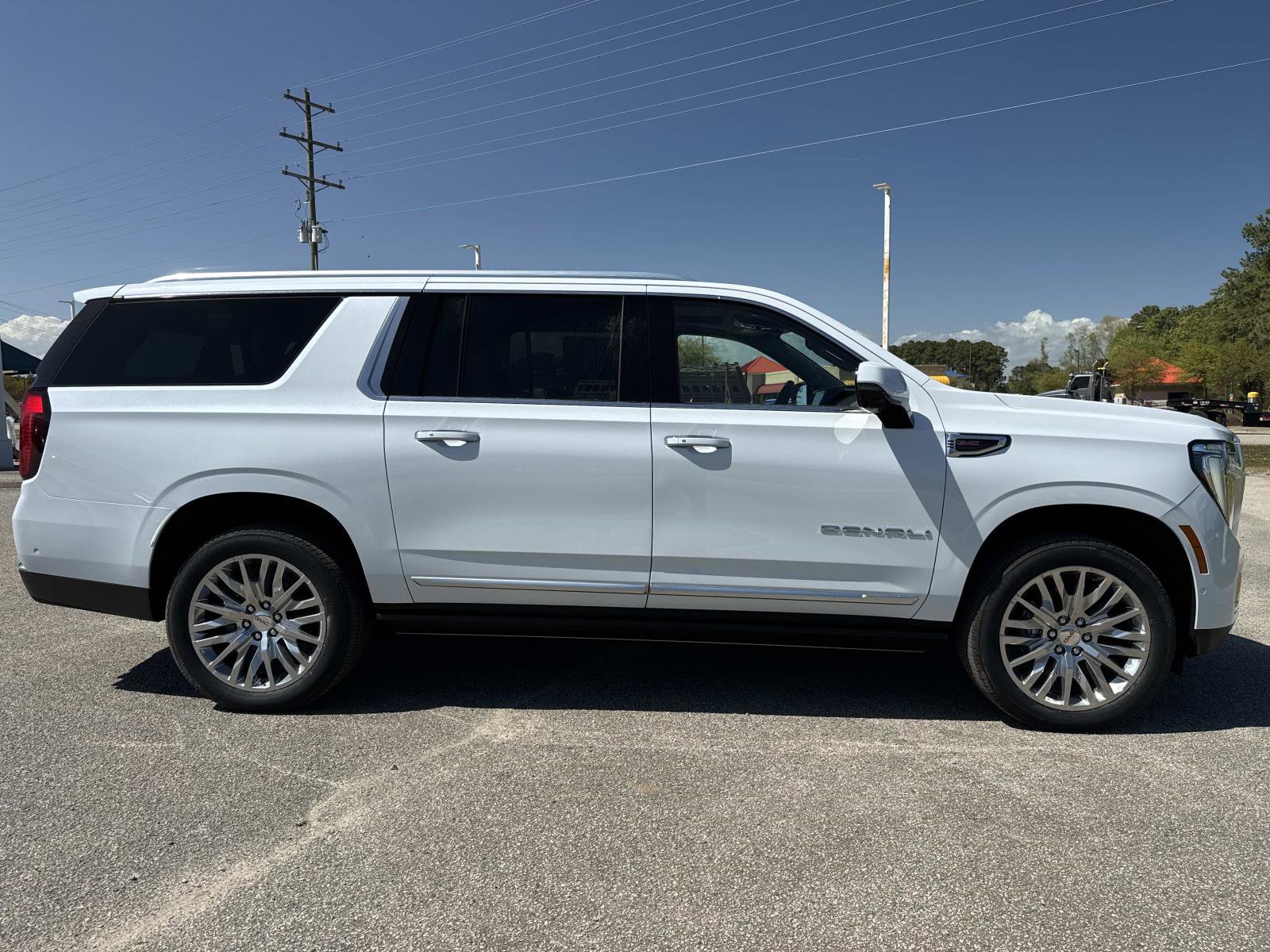 New 2026 GMC Yukon XL Denali w/ Sun & Power Step Package image 2