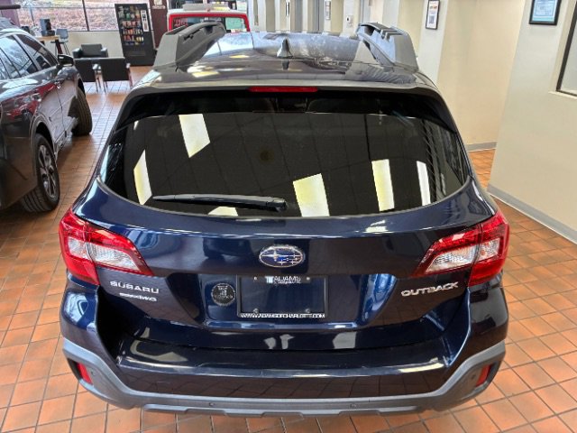 Used 2018 Subaru Outback 2.5i Limited AWD/4WD image 13