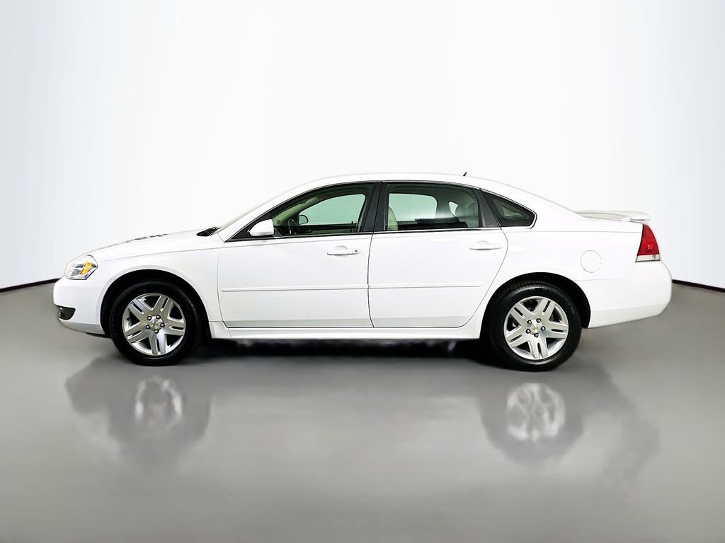 Used 2011 Chevrolet Impala LT w/ Luxury Edition Package image 4