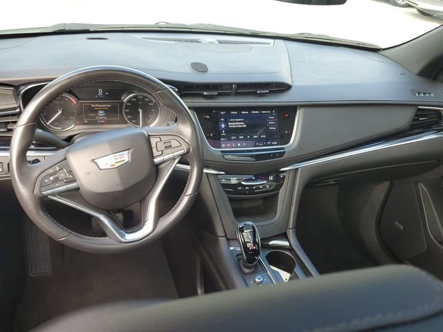 Used 2023 Cadillac XT6 Luxury FWD image 11