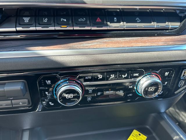 New 2026 GMC Sierra 2500 SLT w/ SLT Premium Package image 18