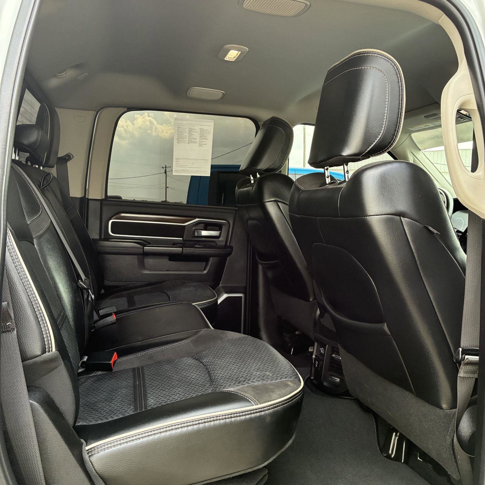 Used 2024 RAM 2500 Laramie image 12