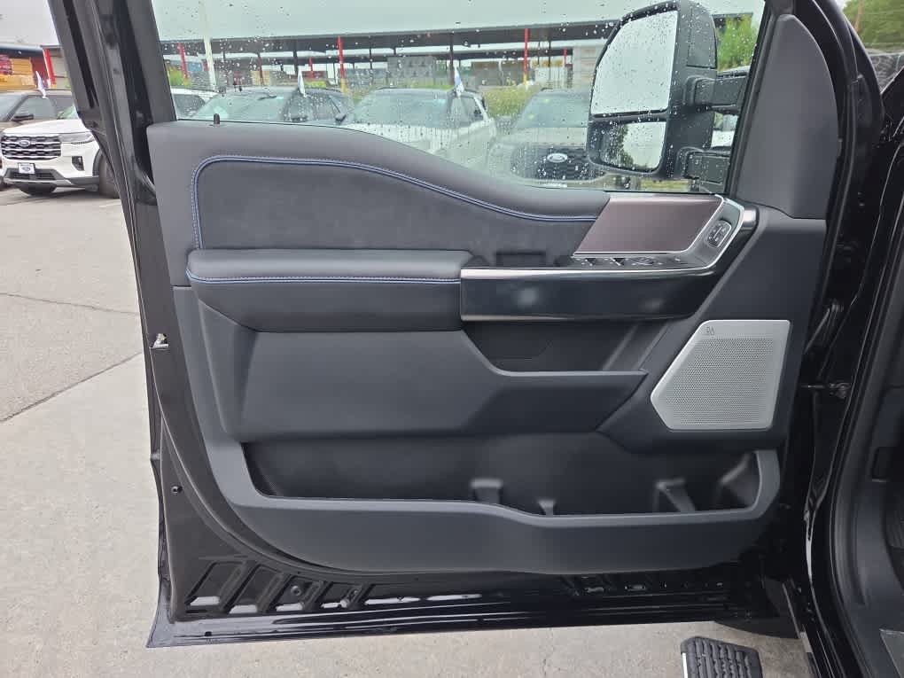 New 2026 Ford F350 Platinum AWD/4WD image 23