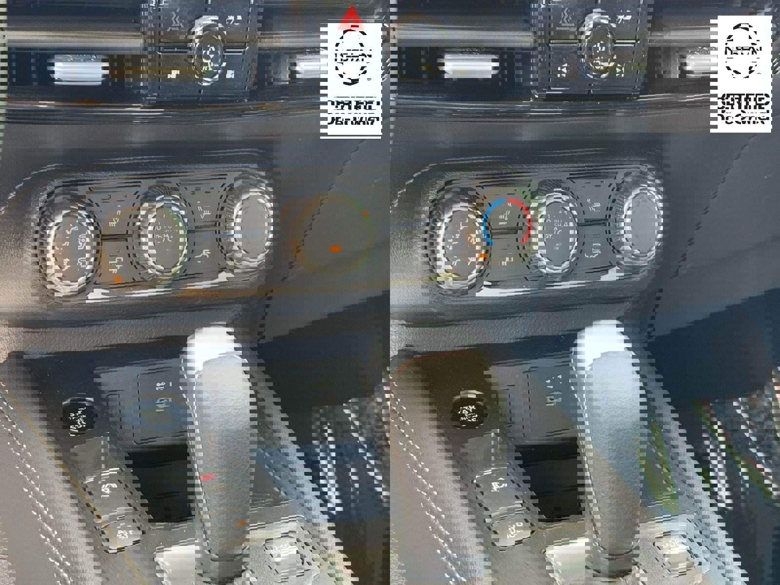 Certified 2025 Nissan Kicks SV w/ SV Premium Package AWD/4WD image 24