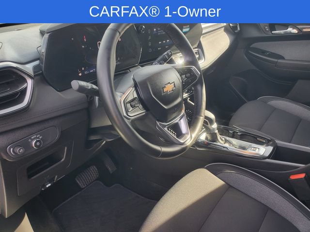 Used 2025 Chevrolet TrailBlazer LT w/ Convenience Package AWD/4WD image 11