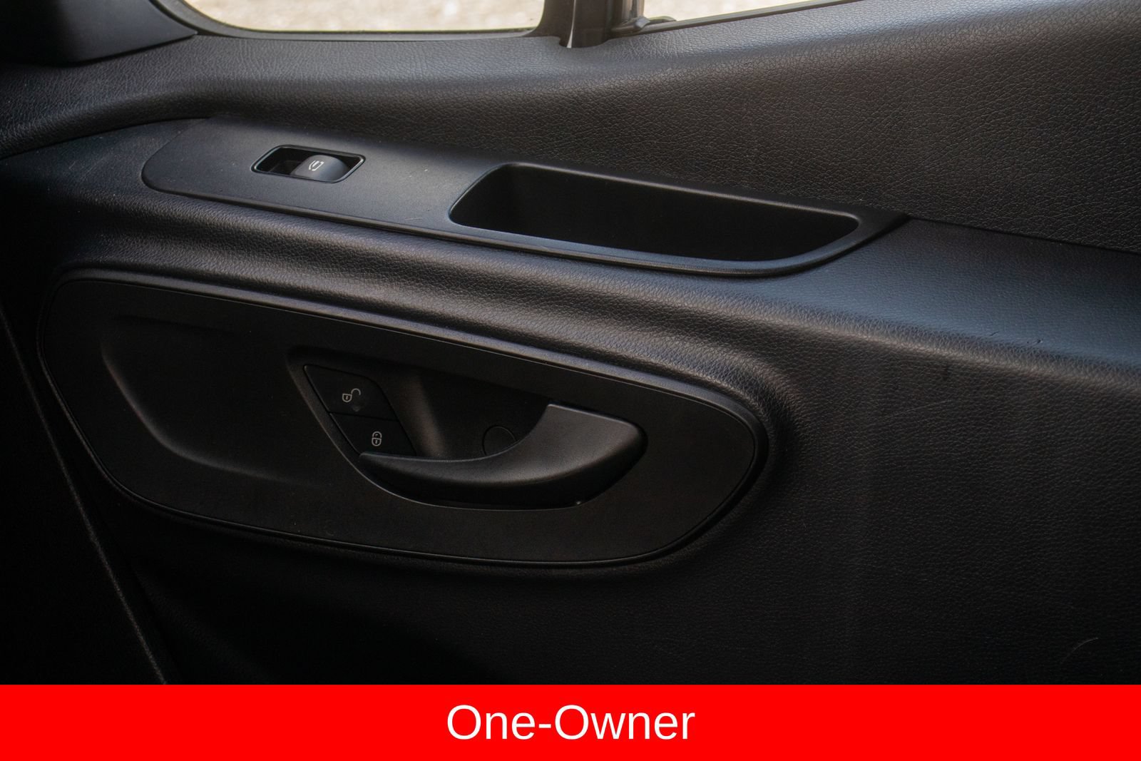 Used 2021 Mercedes-Benz Sprinter 2500 w/ Driver Convenience Package image 21