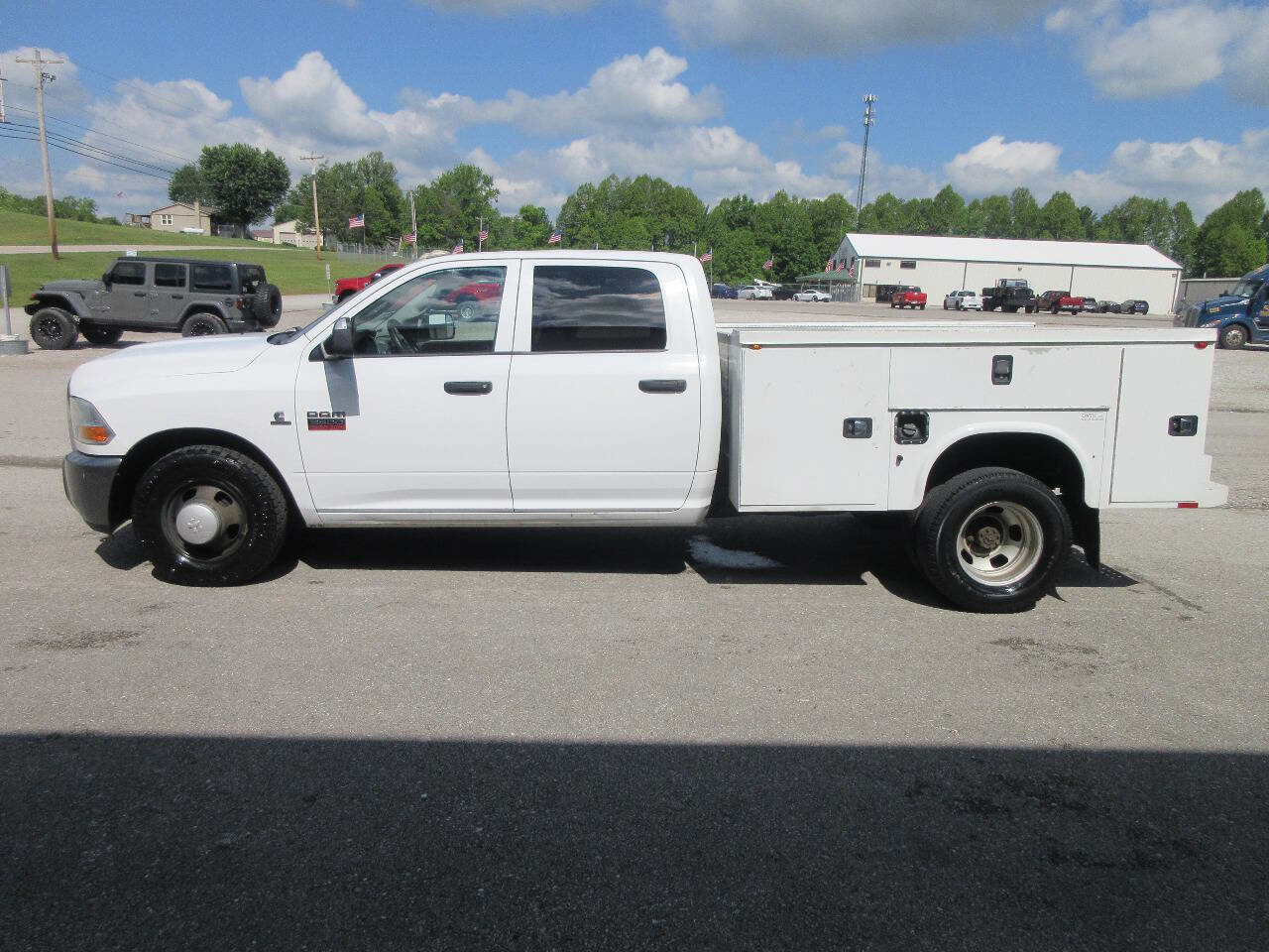 Used 2011 RAM 3500 ST w/ ST Popular Equipment Group RWD image 3