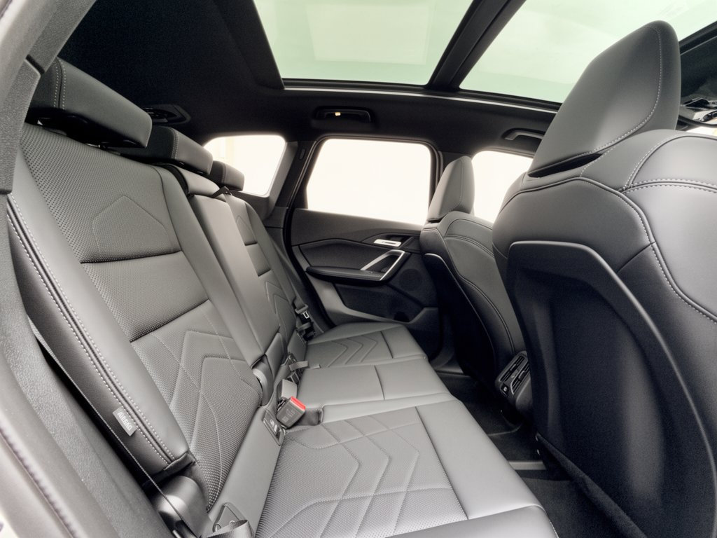 New 2027 BMW X1 xDrive28i AWD/4WD image 29