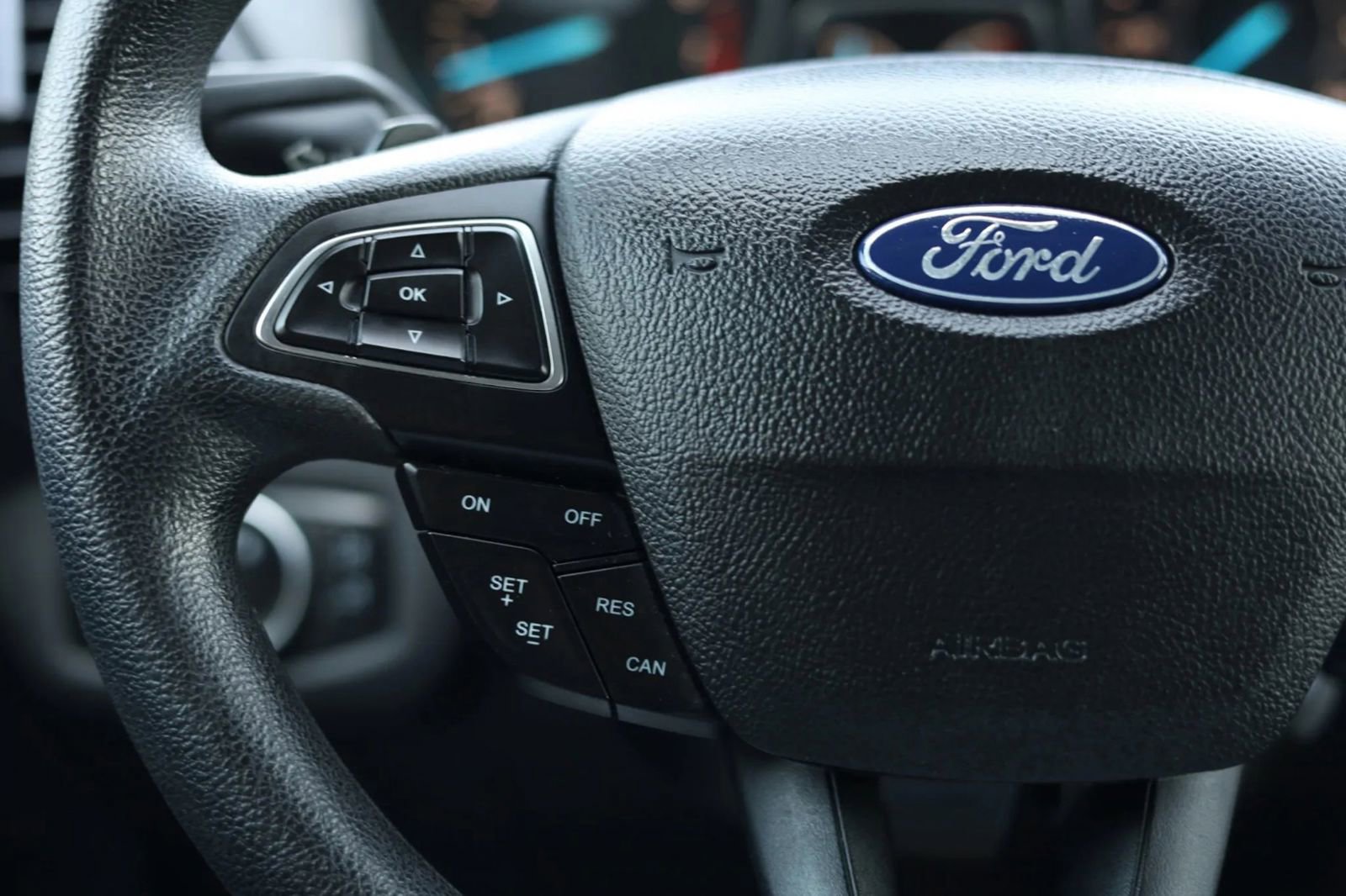 Used 2017 Ford Escape SE w/ SE Cold Weather Package image 13