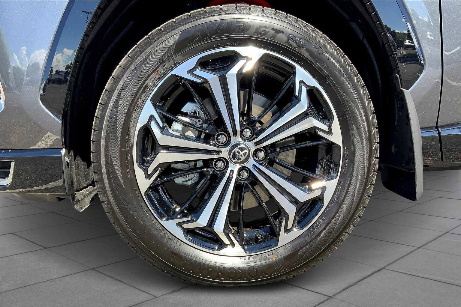 Certified 2025 Toyota RAV4 XSE image 10