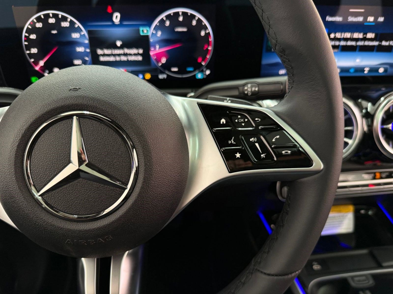 New 2026 Mercedes-Benz GLB 250 image 26