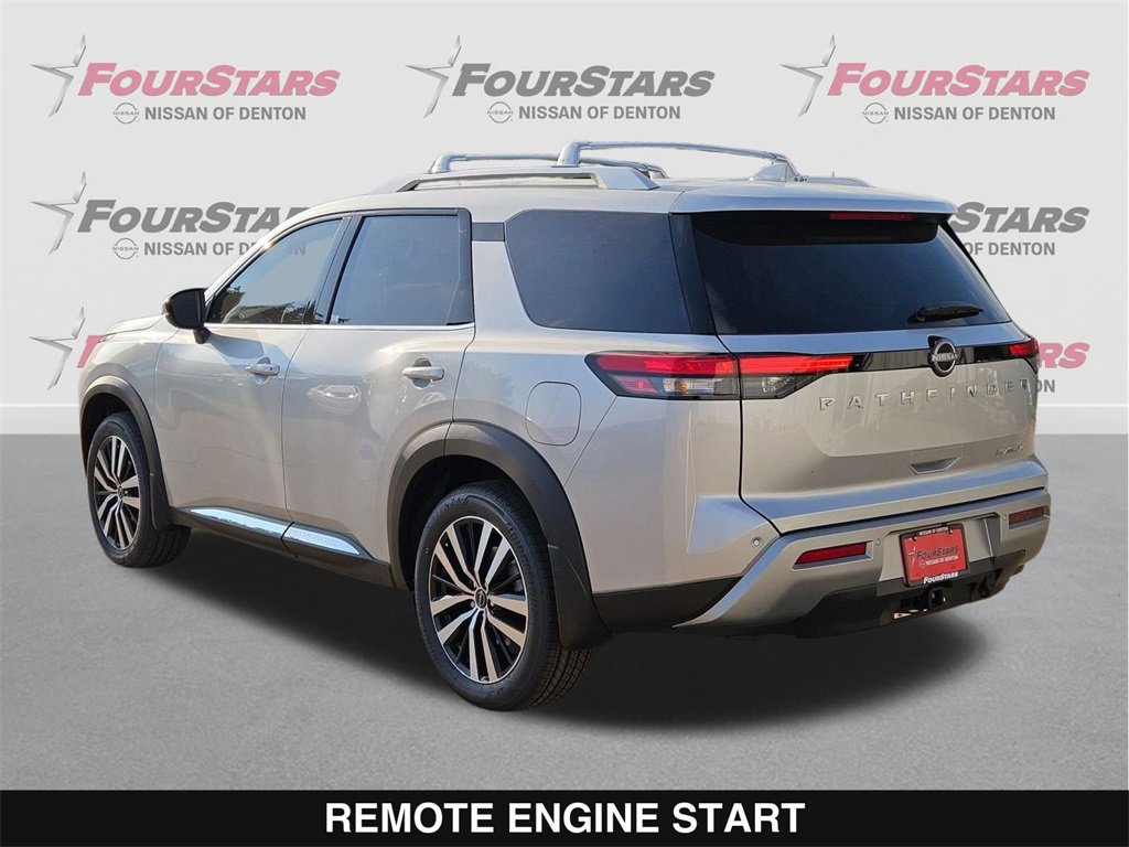New 2025 Nissan Pathfinder Platinum image 7