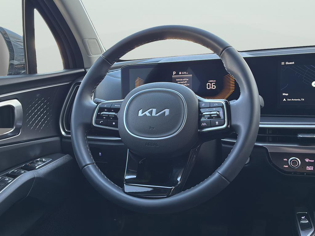 New 2025 Kia Sorento S image 16
