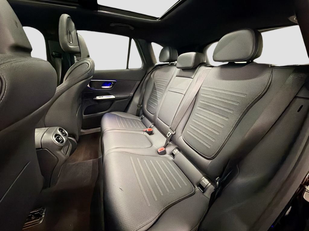 Certified 2026 Mercedes-Benz GLC 300 image 25