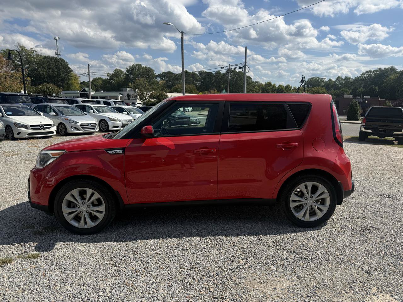 Used 2016 Kia Soul + w/ Audio Package FWD image 6