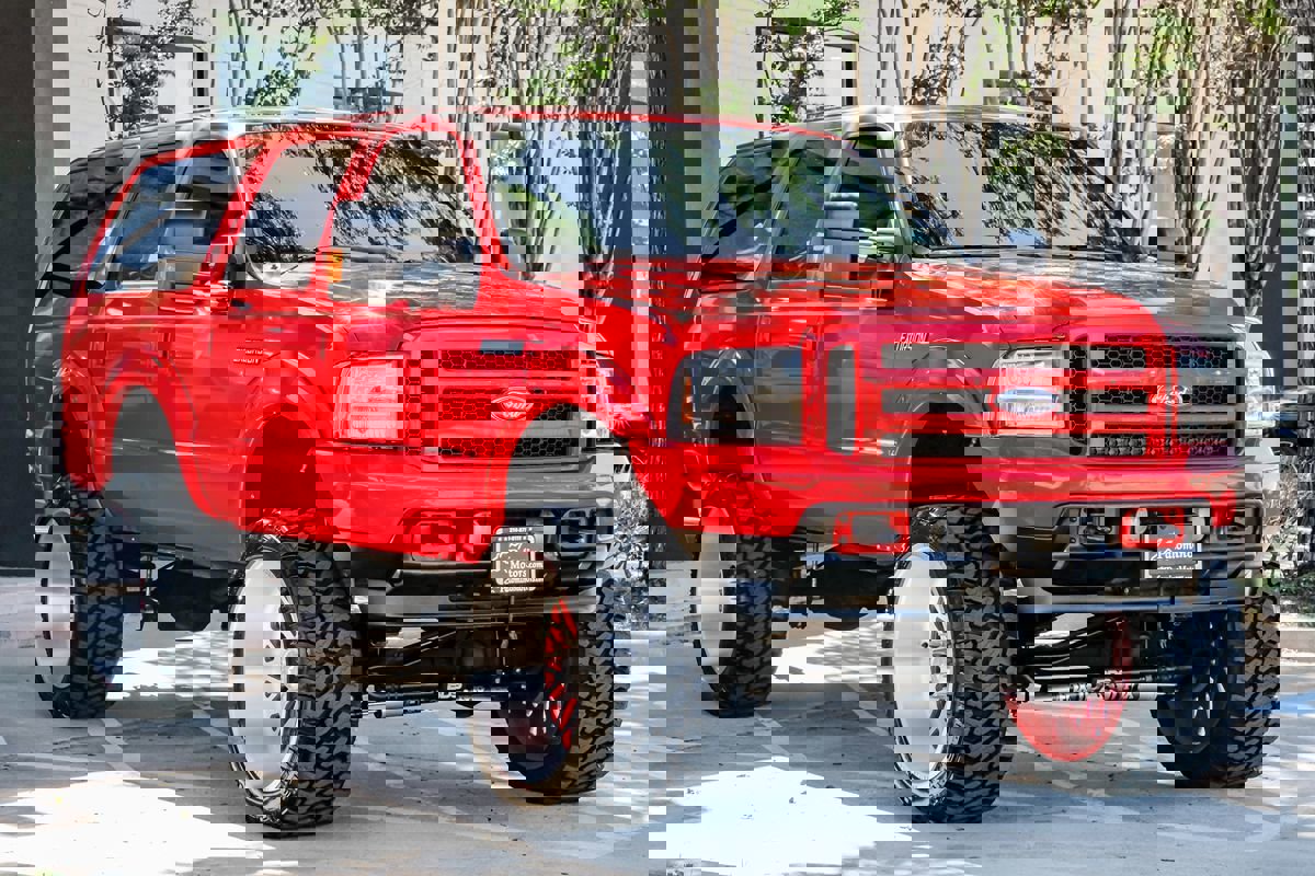 Used 2004 Ford Excursion Eddie Bauer image 6