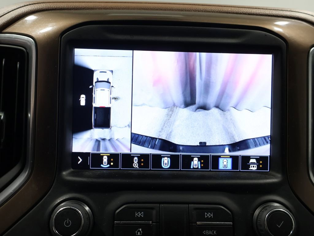 Used 2022 Chevrolet Silverado 3500 High Country w/ Safety Package II image 31