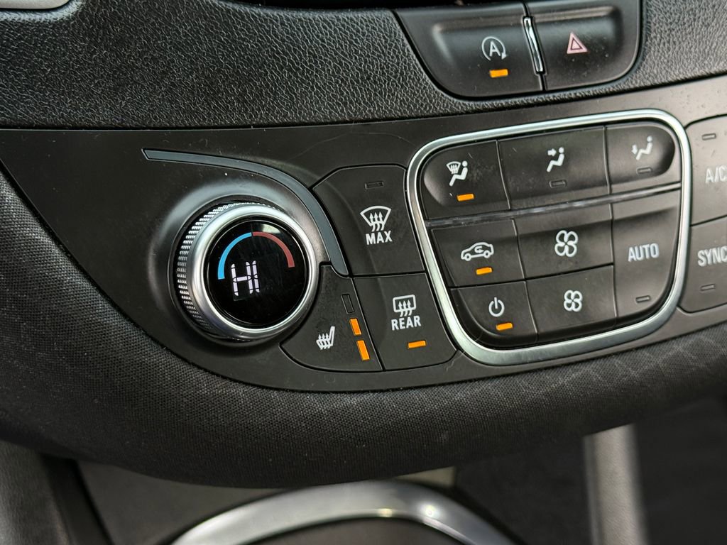 Used 2023 Chevrolet Malibu LT image 25