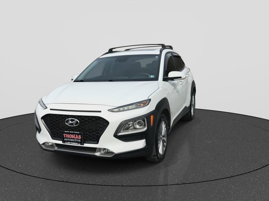 Certified 2021 Hyundai Kona SEL Plus w/ Cargo Package image 2