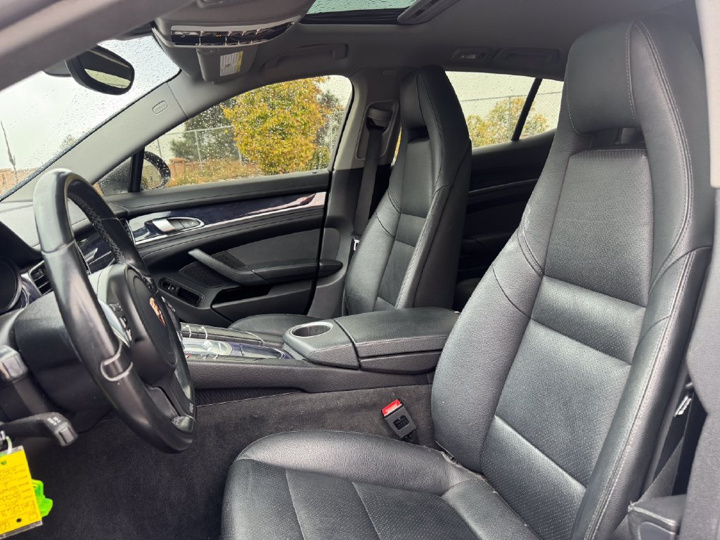 Used 2014 Porsche Panamera 4 AWD/4WD image 8