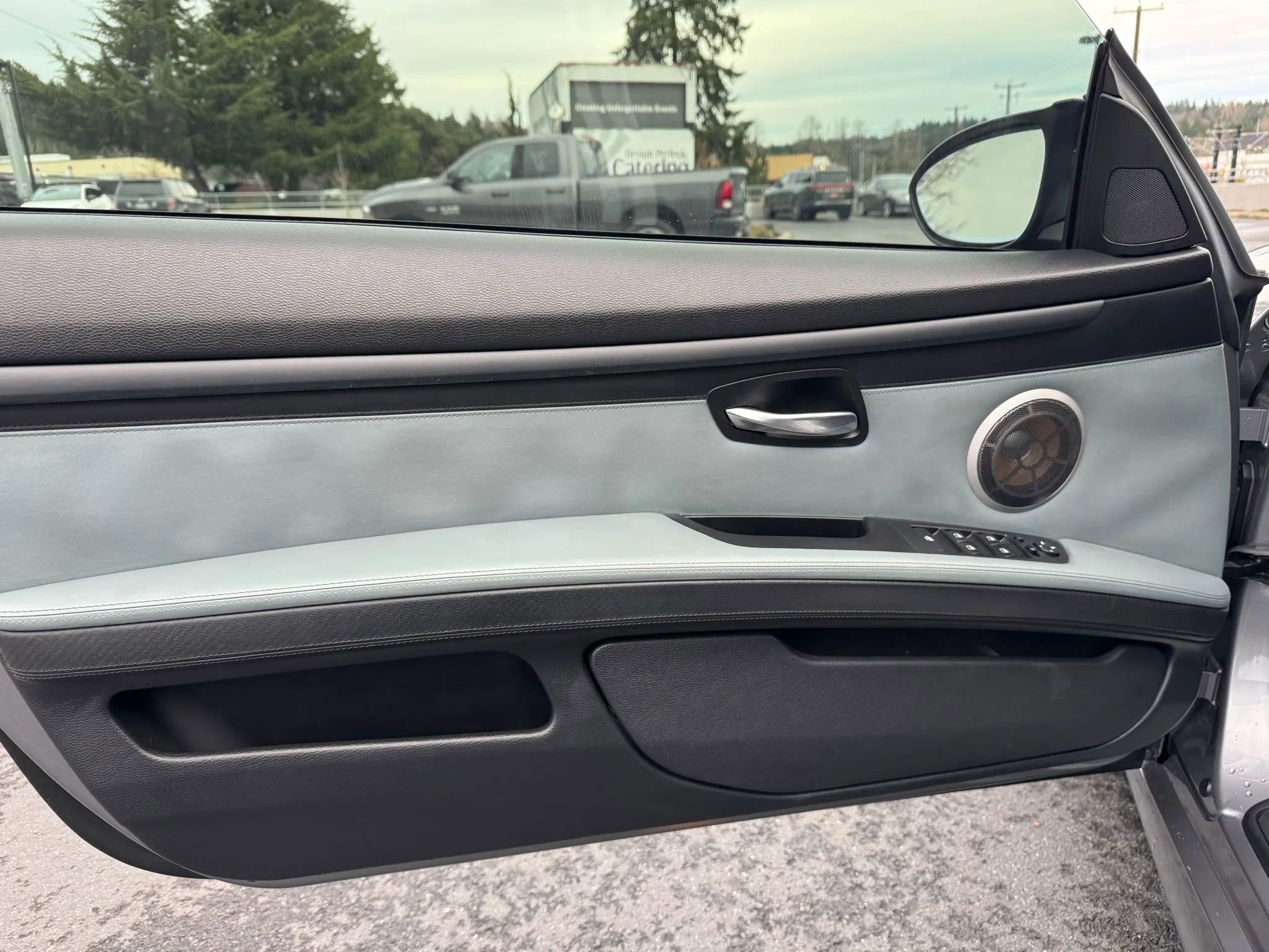 Used 2009 BMW M3 Convertible image 46