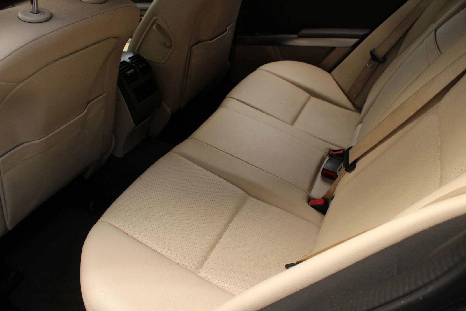 Used 2013 Mercedes-Benz GLK 350 4MATIC w/ Premium 1 Pkg w/o Sunroof image 21