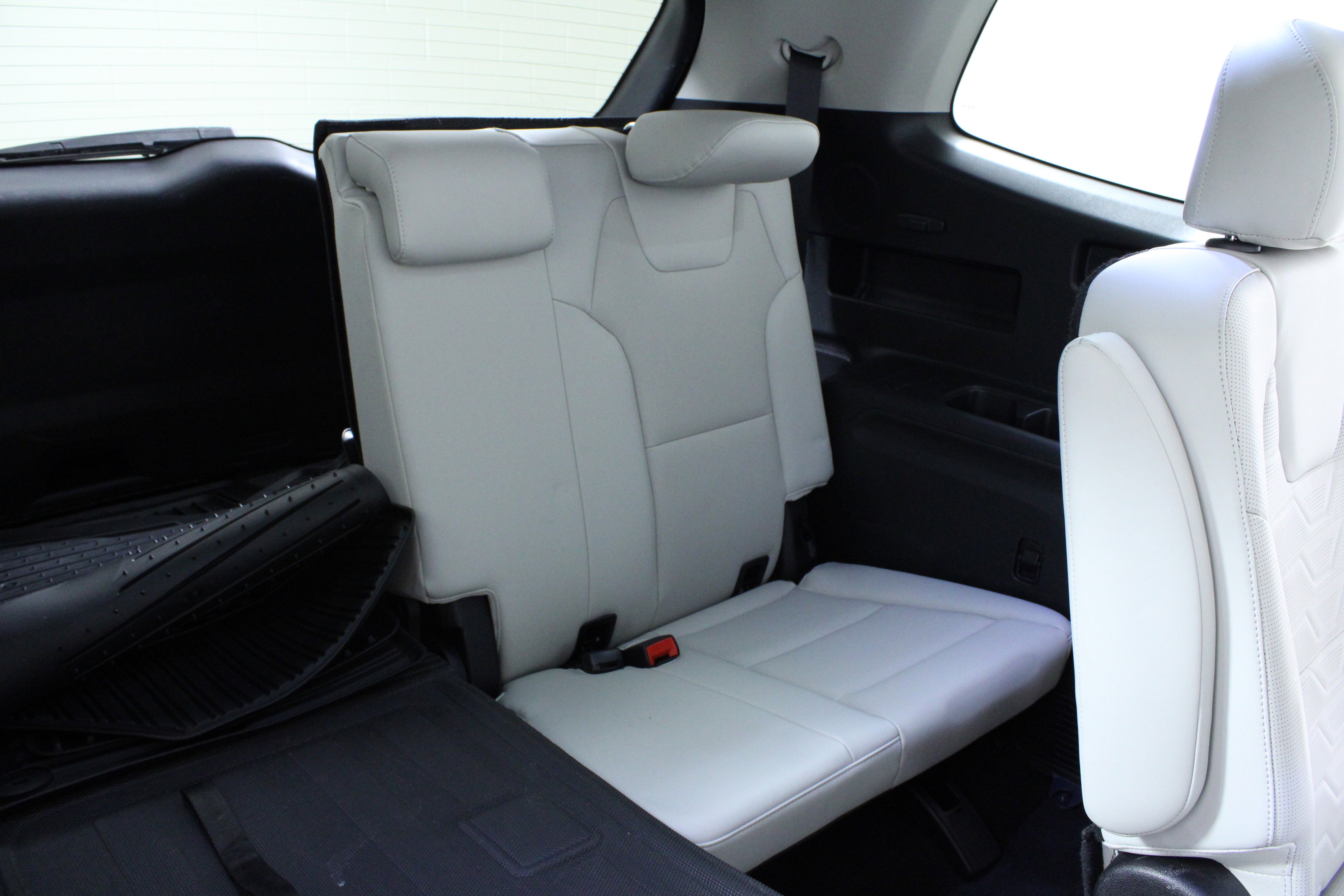 Used 2022 Kia Telluride SX w/ SX Prestige Package image 16