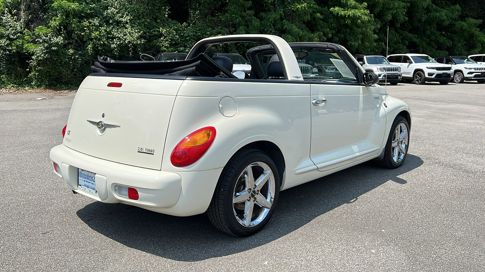 Used 2005 Chrysler PT Cruiser GT image 3