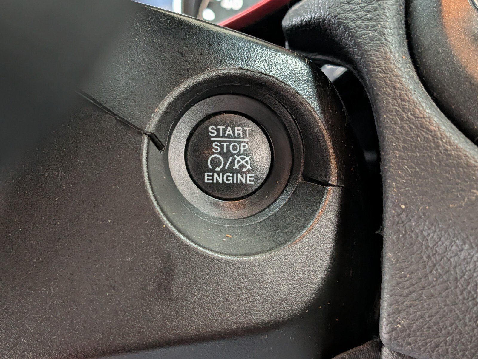 Used 2019 Jeep Compass Trailhawk AWD/4WD image 23