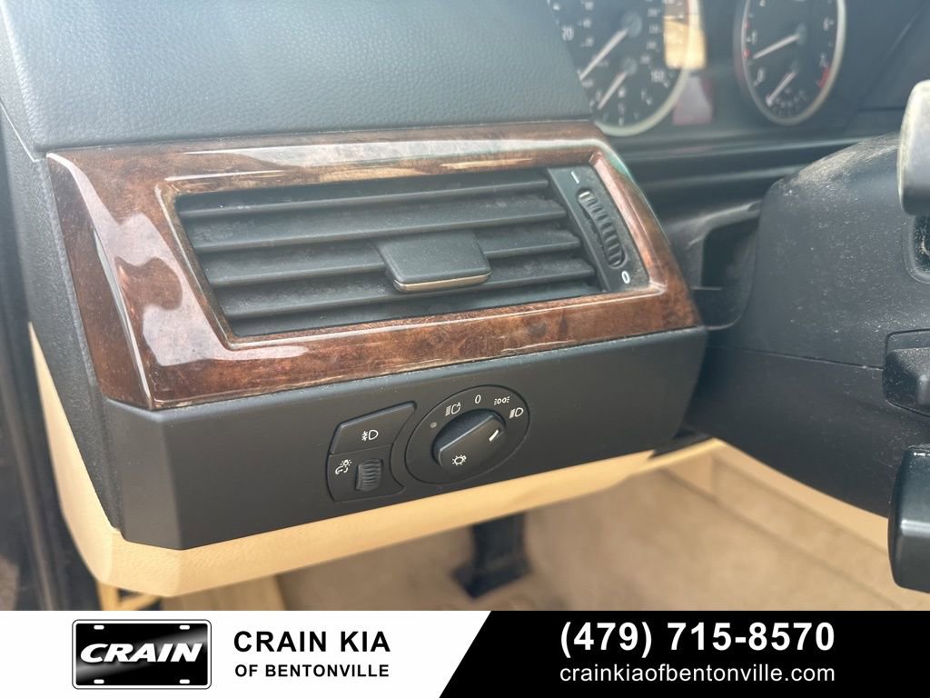 Used 2007 BMW 525i Sedan image 24