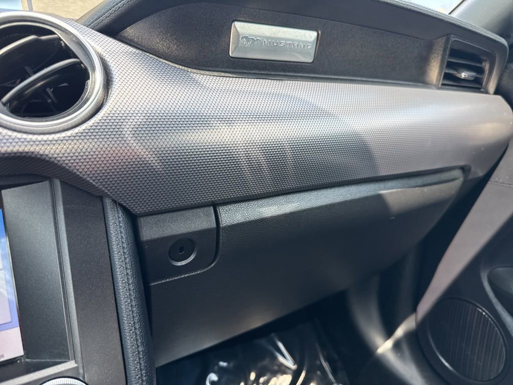 Certified 2019 Ford Mustang Coupe w/ Equipment Group 101A image 25