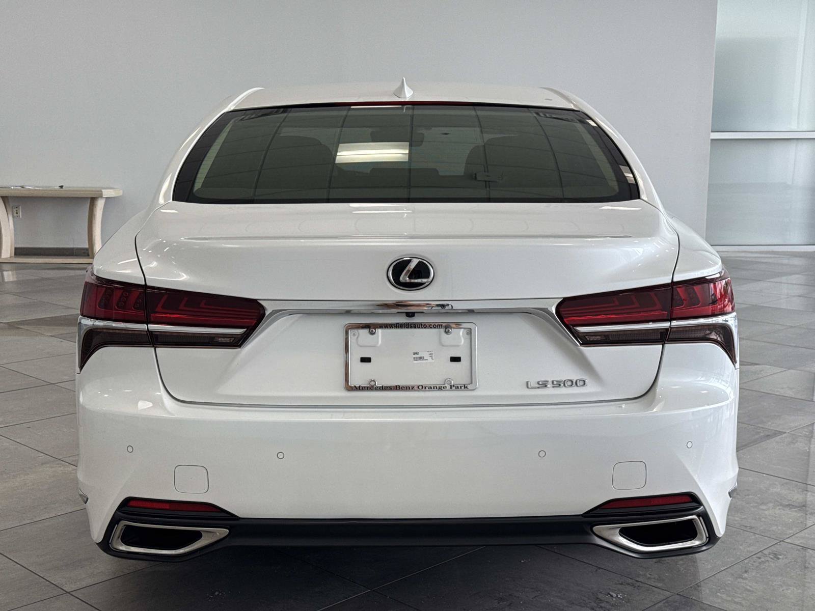 Used 2020 Lexus LS 500 w/ Accessory Package (Z1) RWD image 26