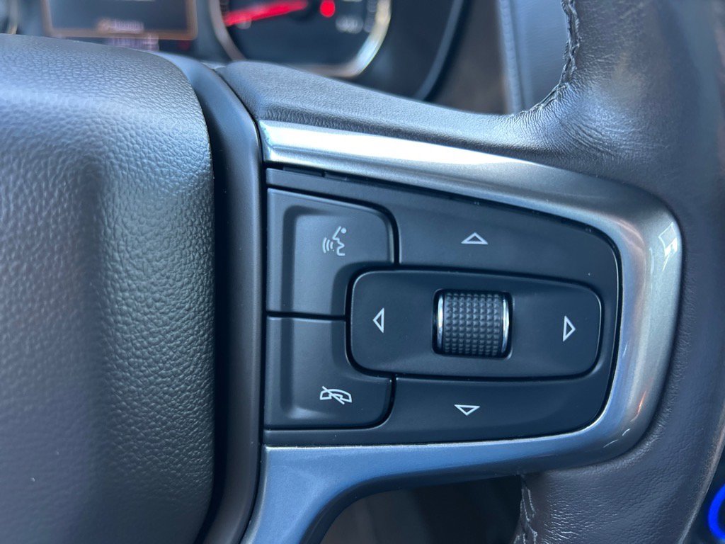 Used 2021 Chevrolet Tahoe LT w/ LT Signature Package image 29