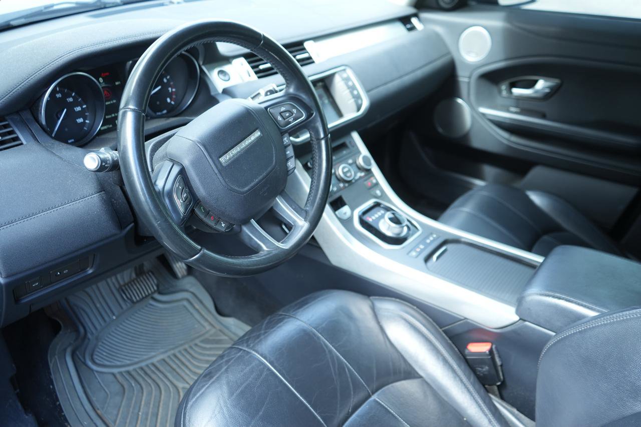 Used 2016 Land Rover Range Rover Evoque SE image 7