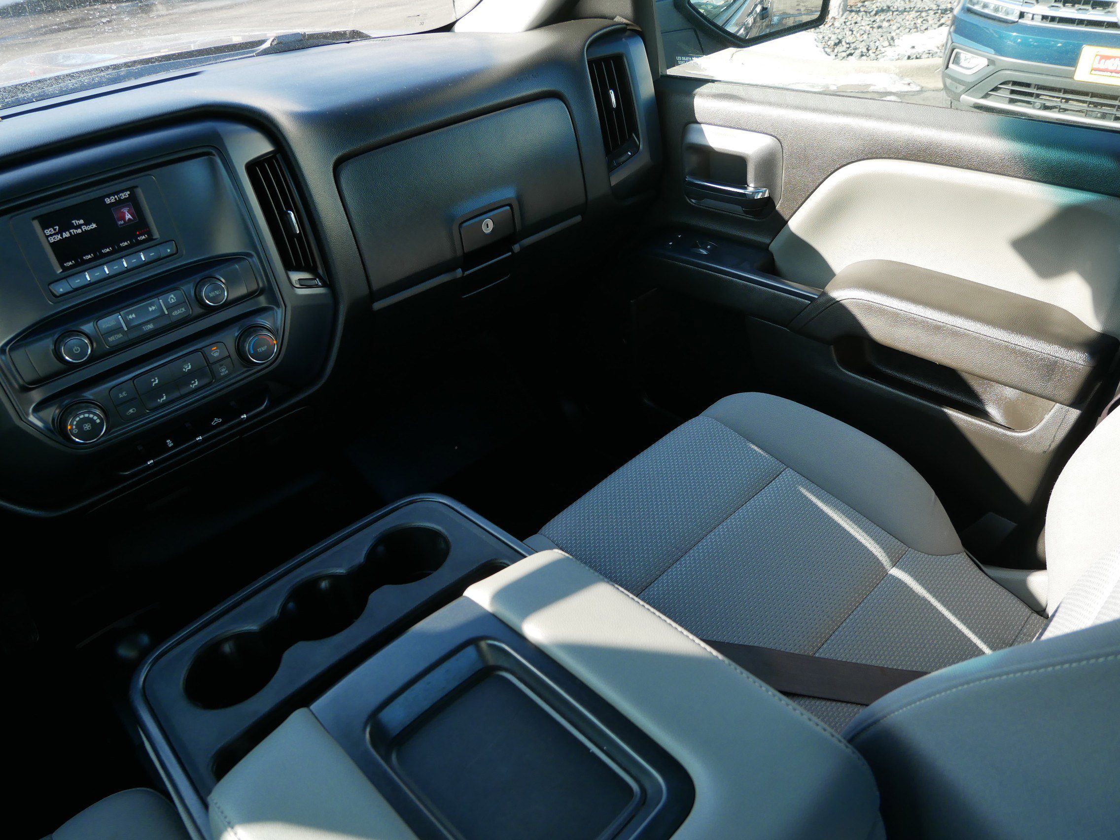 Used 2017 GMC Sierra 1500 4x4 Double Cab image 11