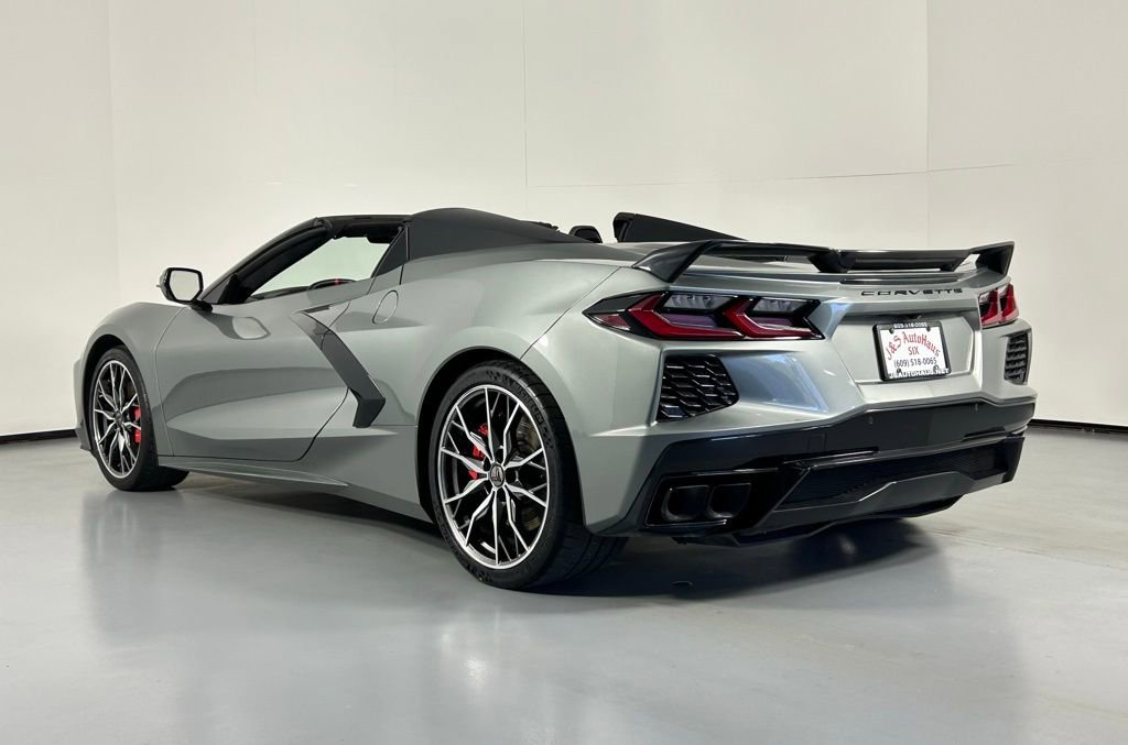Used 2024 Chevrolet Corvette Stingray Premium Conv w/ Z51 Performance Package image 11