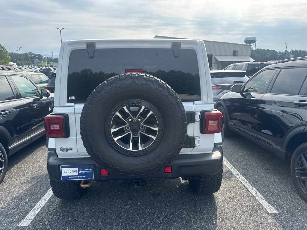 Used 2024 Jeep Wrangler Unlimited Rubicon 392 AWD/4WD image 30