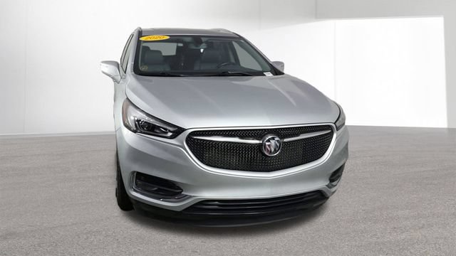 Used 2020 Buick Enclave Essence w/ Sport Touring Edition FWD image 3