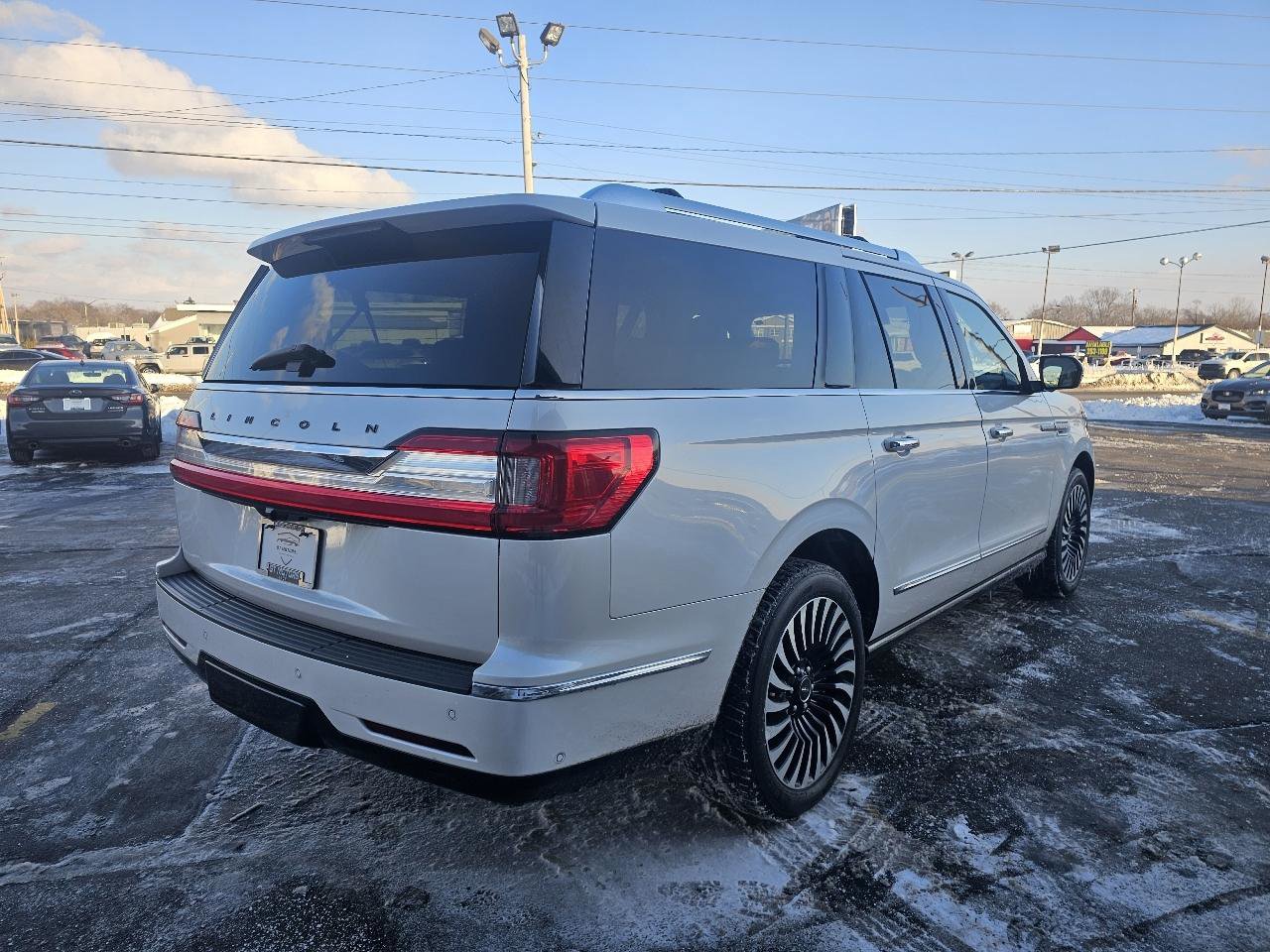 Used 2018 Lincoln Navigator L Black Label w/ Cargo Package AWD/4WD image 5