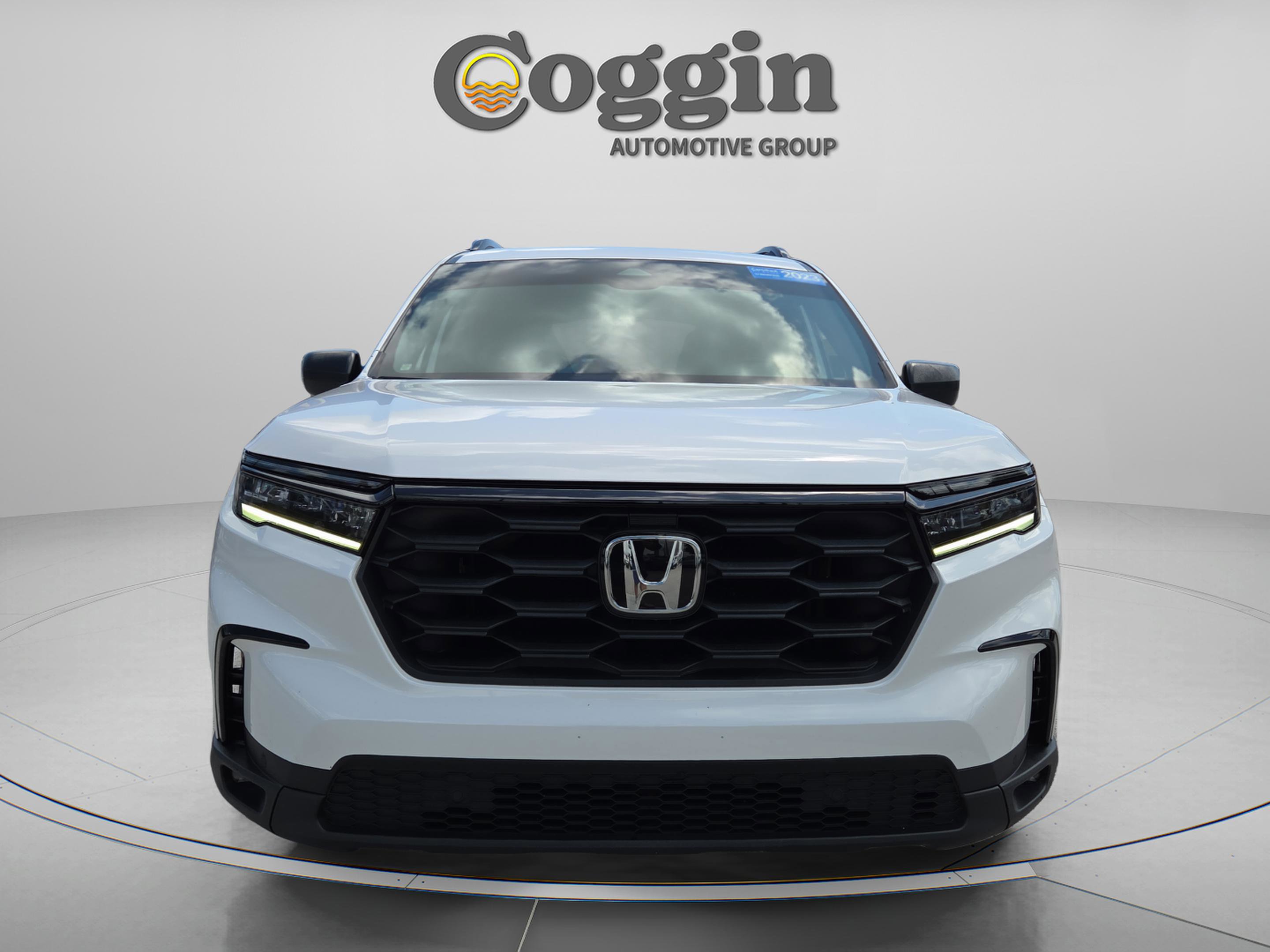 Used 2023 Honda Pilot Sport image 8