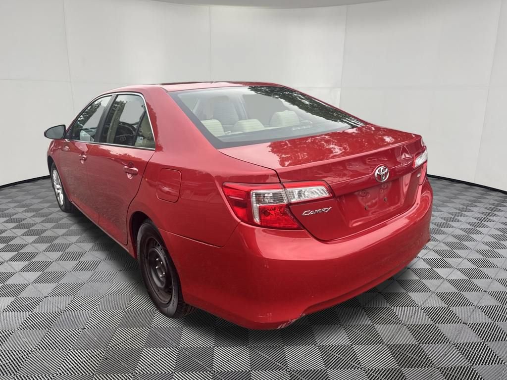 Used 2012 Toyota Camry LE FWD image 11