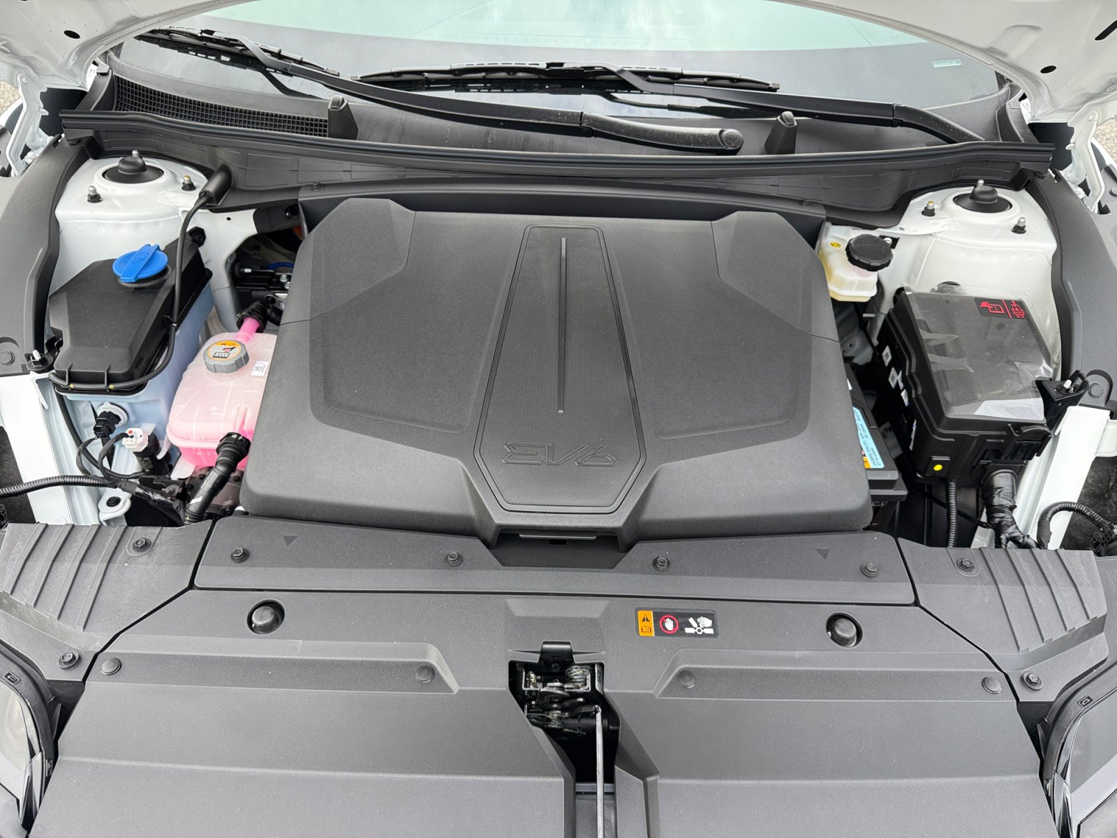 New 2025 Kia EV6 Light w/ Light LR Technology Package image 20